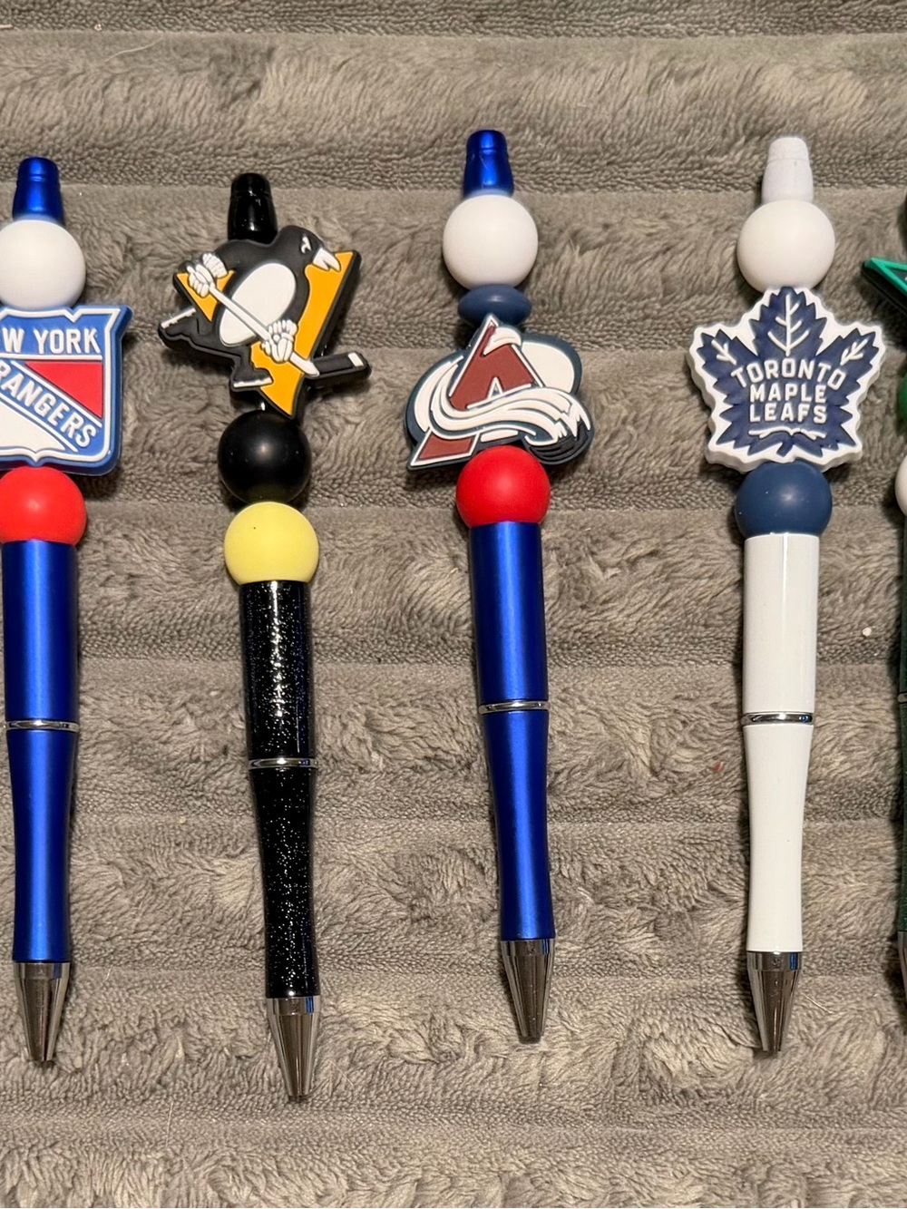 NHL Team Logo Pens $10 each or bundle and save